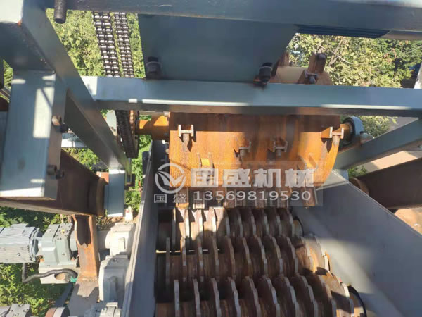 齿辊式草莓国产在线视频 齿辊式草莓国产在线视频